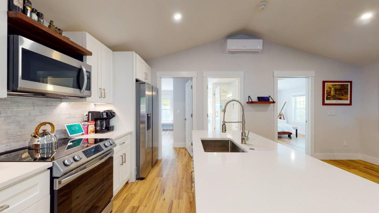 Modern 2Br 2Ba With King Bed-Fast Wi-Fi 75 Inch Oled Tv Villa Wilmington Exterior foto